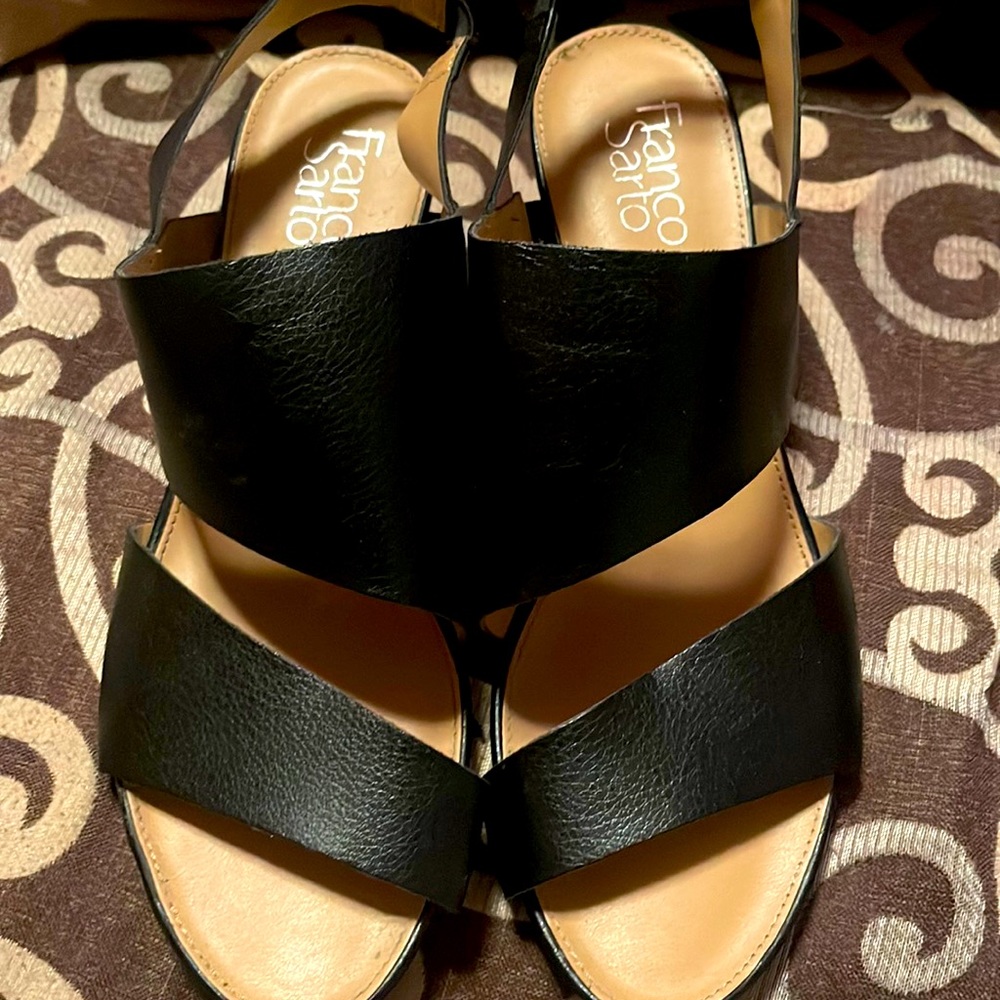 Black wedges Wore them once size 8.5